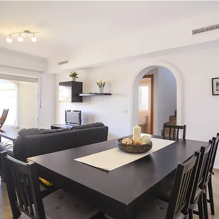 Bungalow Julia - Plusholidays Апартаменты *
