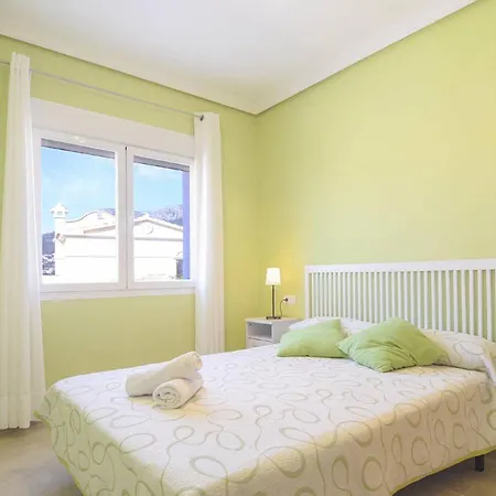 Апартаменты Bungalow Julia - Plusholidays Кальпе